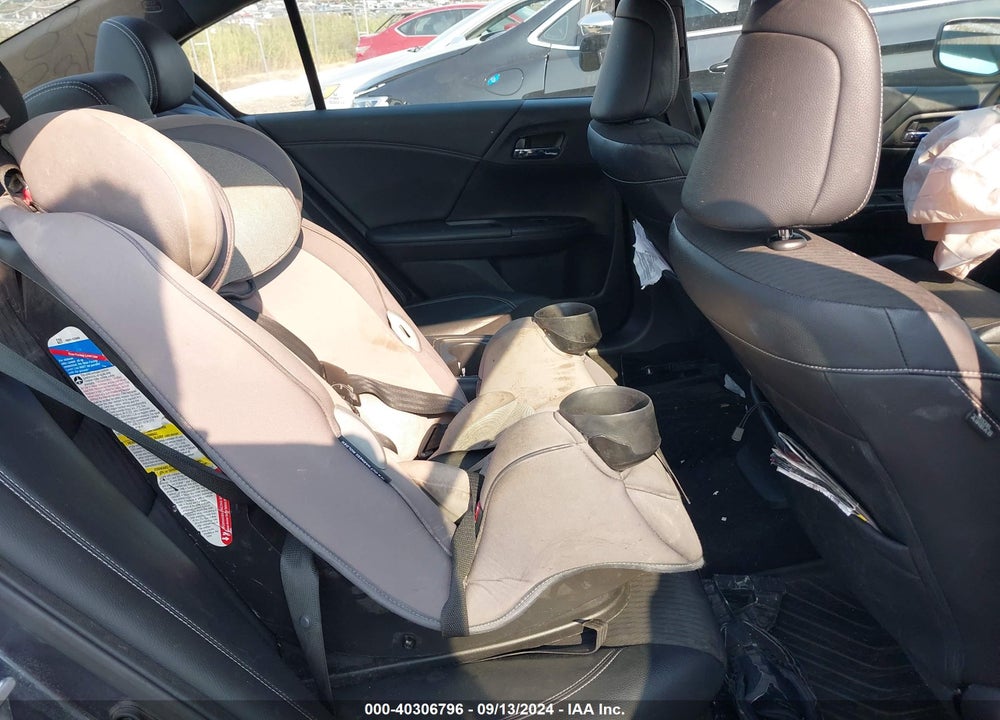 2017 HONDA ACCORD SPORT VIN: 1HGCR2F54HA160097