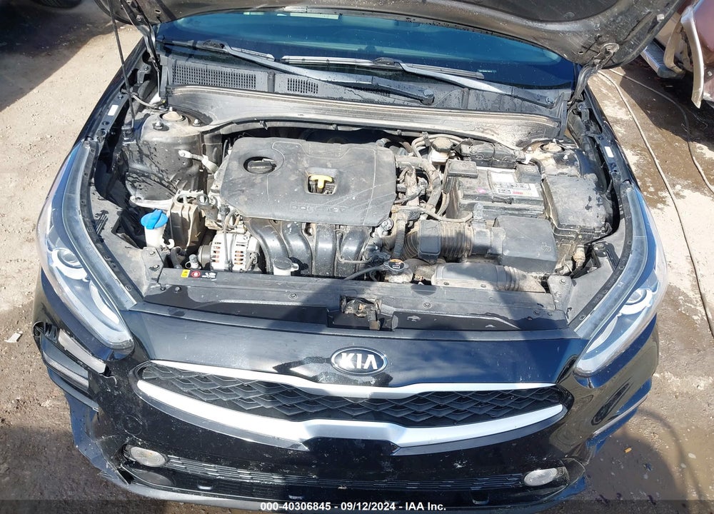 2019 KIA FORTE LXS VIN: 3KPF24AD9KE138174