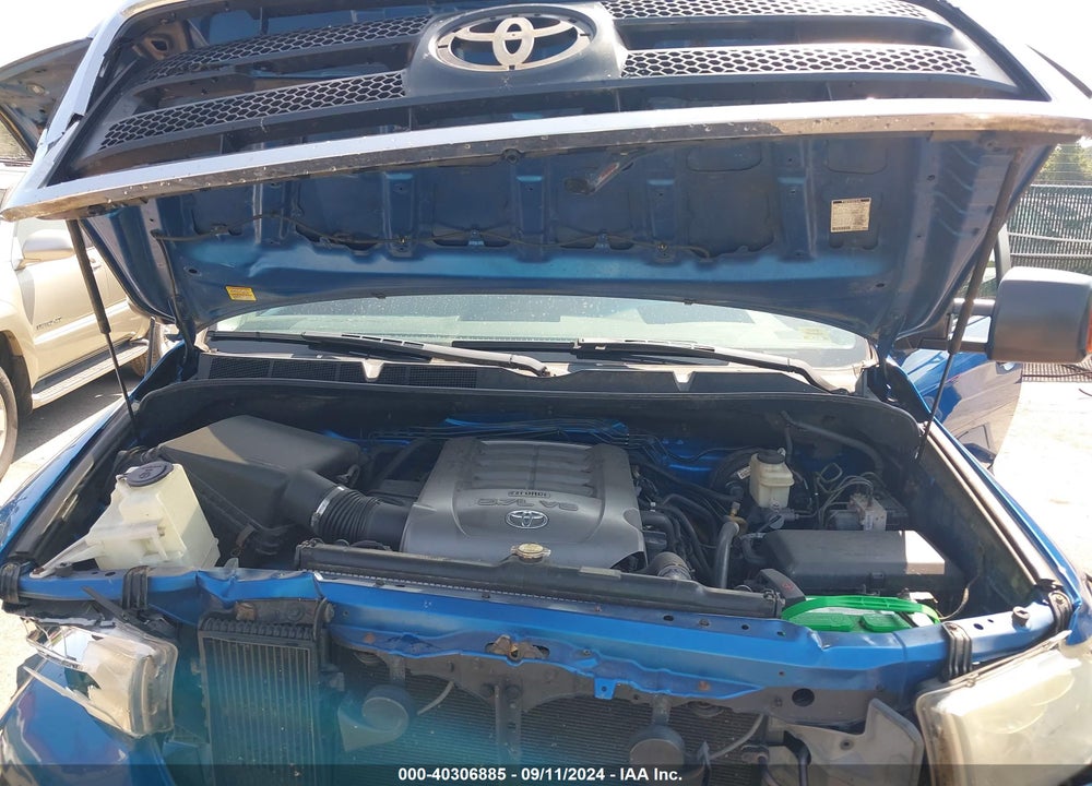 2010 TOYOTA TUNDRA GRADE 5.7L V8 VIN: 5TFUY5F11AX112659