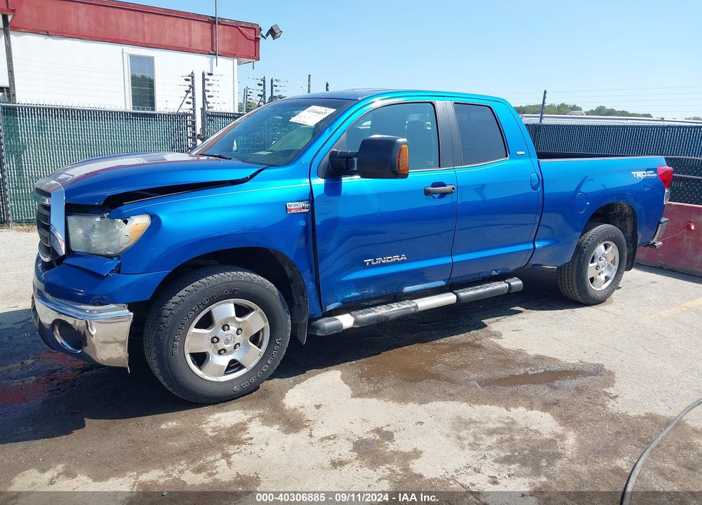 2010 TOYOTA TUNDRA GRADE 5.7L V8 VIN: 5TFUY5F11AX112659