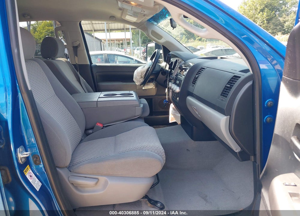 2010 TOYOTA TUNDRA GRADE 5.7L V8 VIN: 5TFUY5F11AX112659