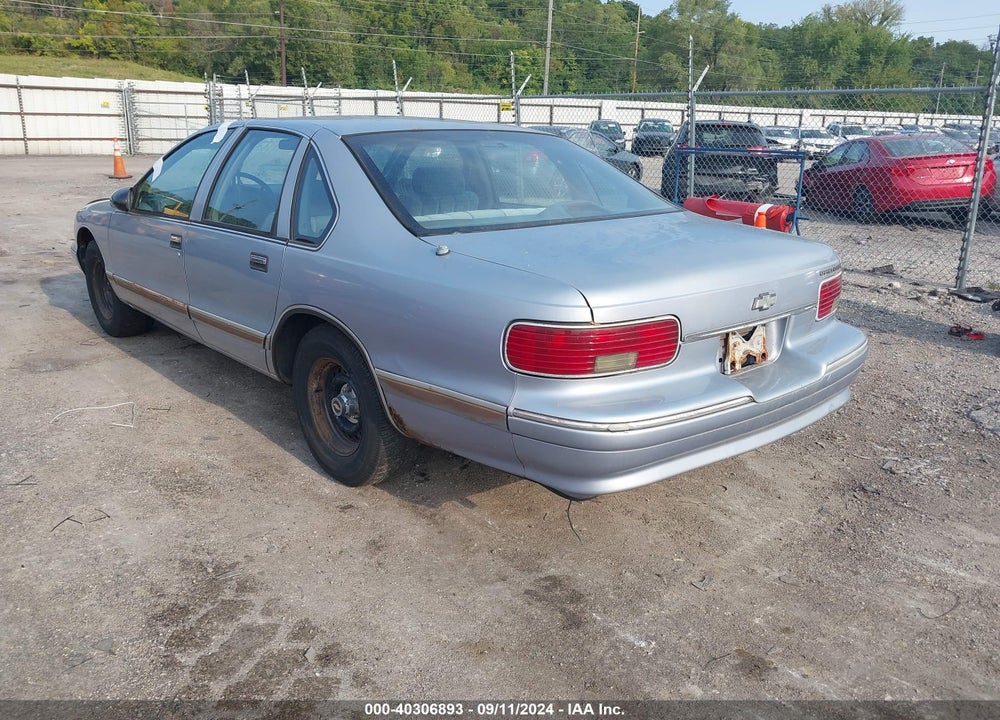 1995 CHEVROLET CAPRICE / IMPALA CLASSIC SS VIN: 1G1BL52P5SR186486