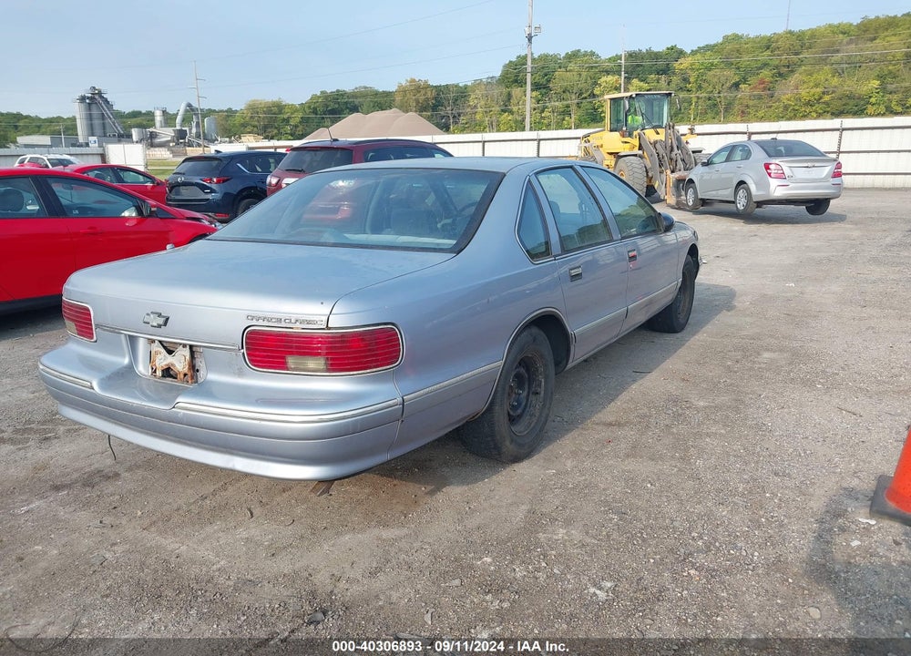 1995 CHEVROLET CAPRICE / IMPALA CLASSIC SS VIN: 1G1BL52P5SR186486