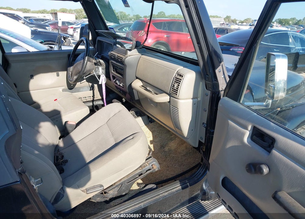 2003 JEEP WRANGLER SAHARA VIN: 1J4FA59SX3P350850