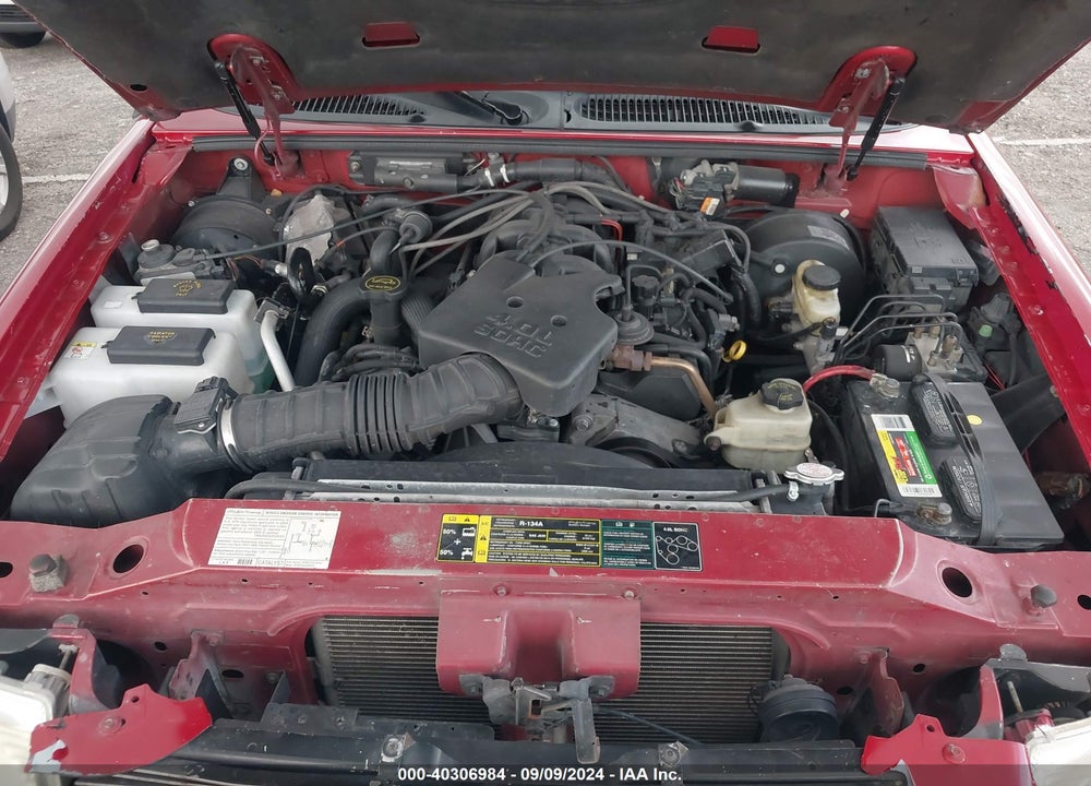 2004 FORD EXPLORER SPORT TRAC ADRENALIN/XLS/XLT VIN: 1FMZU67K54UC13896