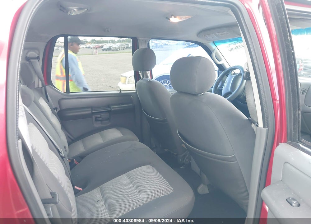 2004 FORD EXPLORER SPORT TRAC ADRENALIN/XLS/XLT VIN: 1FMZU67K54UC13896