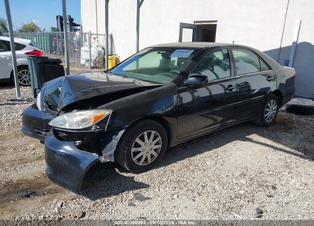 2004 TOYOTA CAMRY LE VIN: 4T1BE32K44U371117