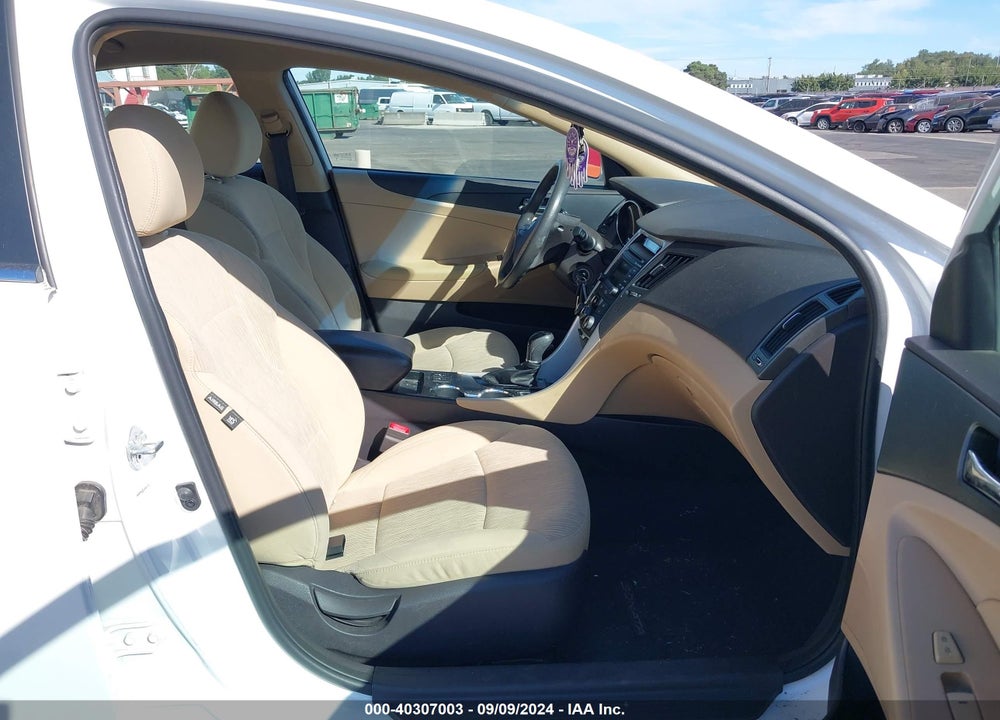 2014 HYUNDAI SONATA VIN: 5NPEB4AC5EH933175