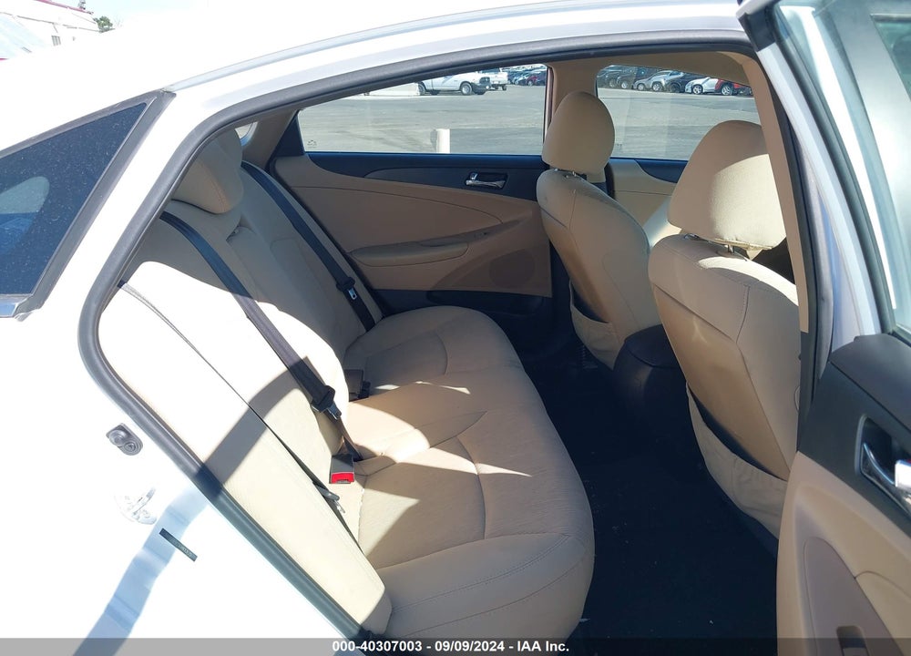 2014 HYUNDAI SONATA VIN: 5NPEB4AC5EH933175