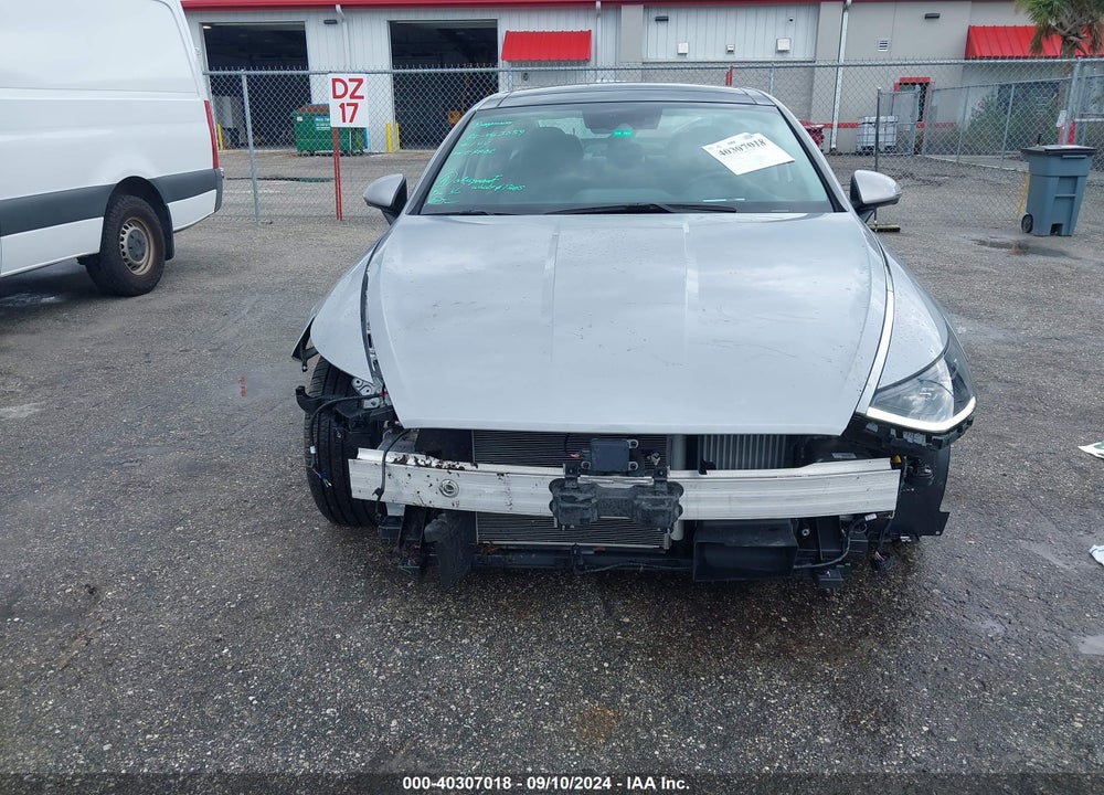 2023 HYUNDAI SONATA LIMITED VIN: KMHL34J20PA307213