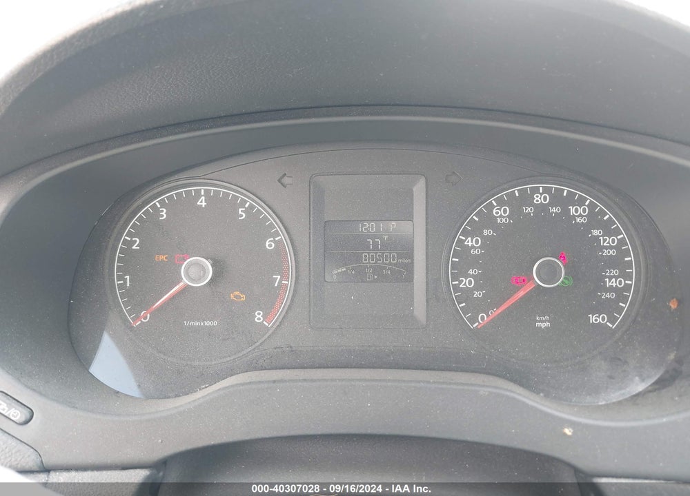 2013 VOLKSWAGEN JETTA 2.0L S VIN: 3VW2K7AJ2DM399822