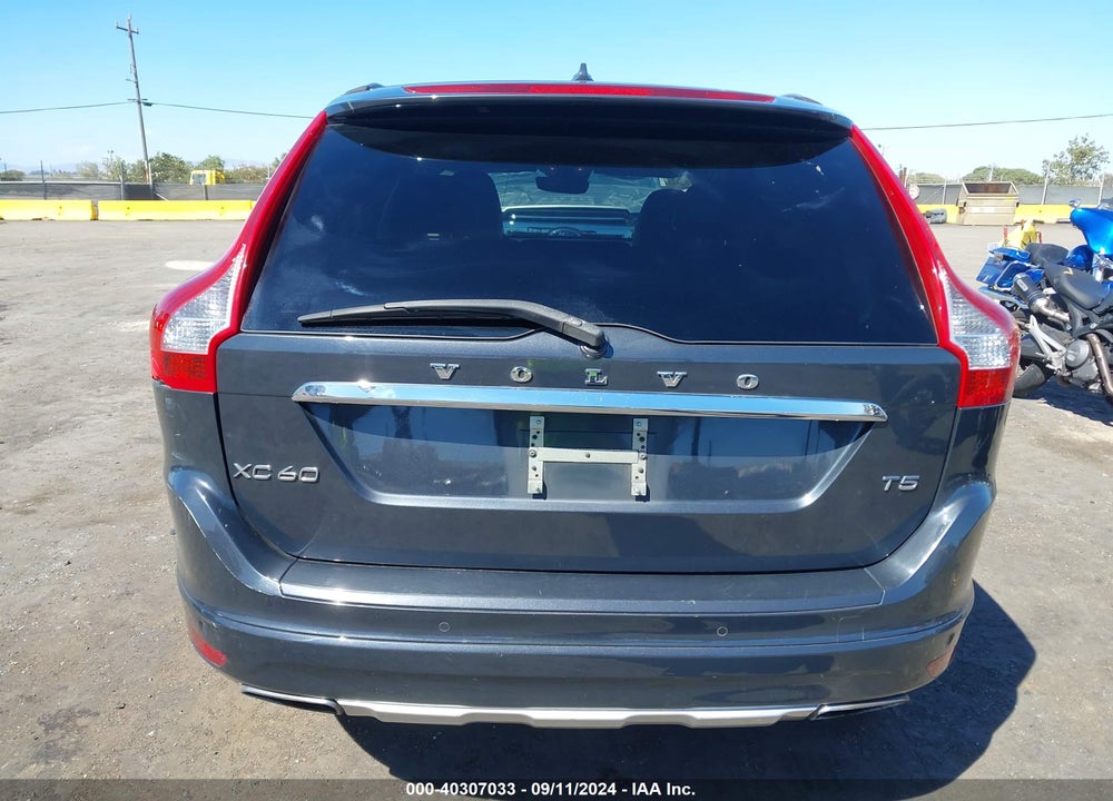 2015 VOLVO XC60 T5 PREMIER VIN: YV440MDK9F2685226