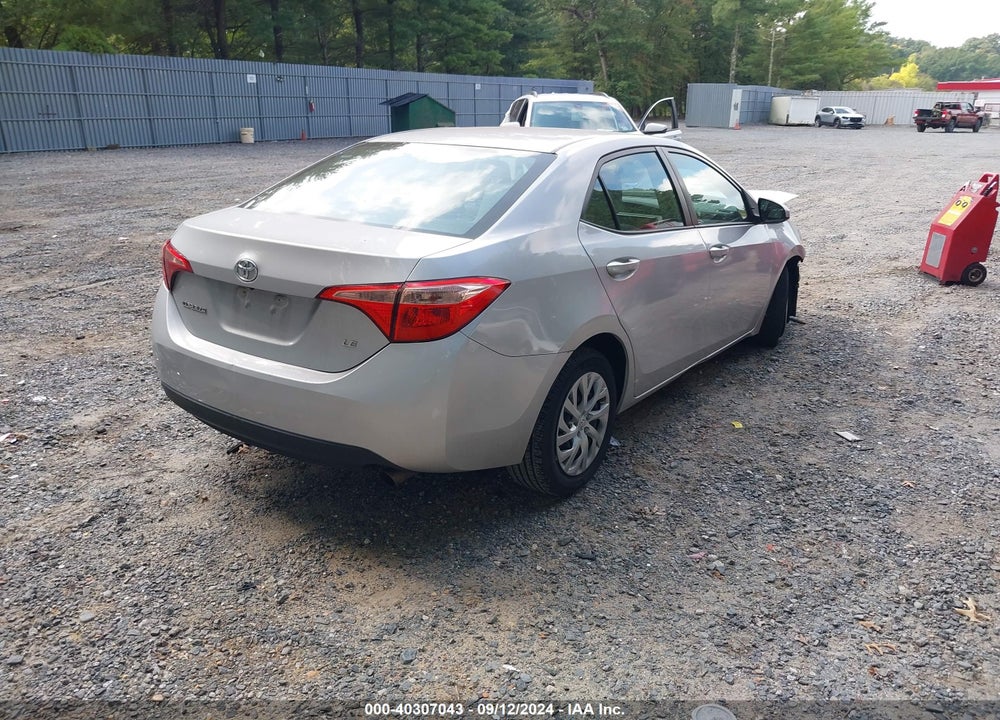 2018 TOYOTA COROLLA LE VIN: 2T1BURHE7JC011392