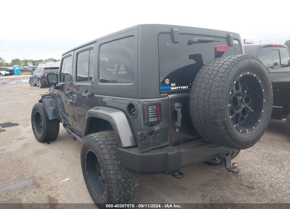 2016 JEEP WRANGLER UNLIMITED SAHARA VIN: 1C4HJWEG1GL165850