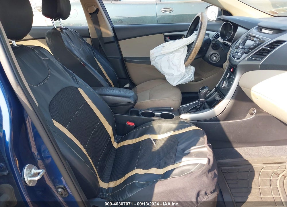 2016 HYUNDAI ELANTRA SE VIN: 5NPDH4AE2GH713393