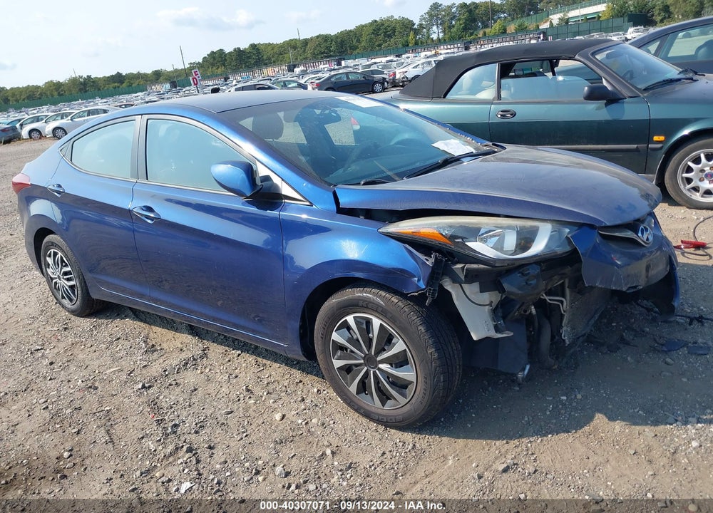 2016 HYUNDAI ELANTRA SE VIN: 5NPDH4AE2GH713393