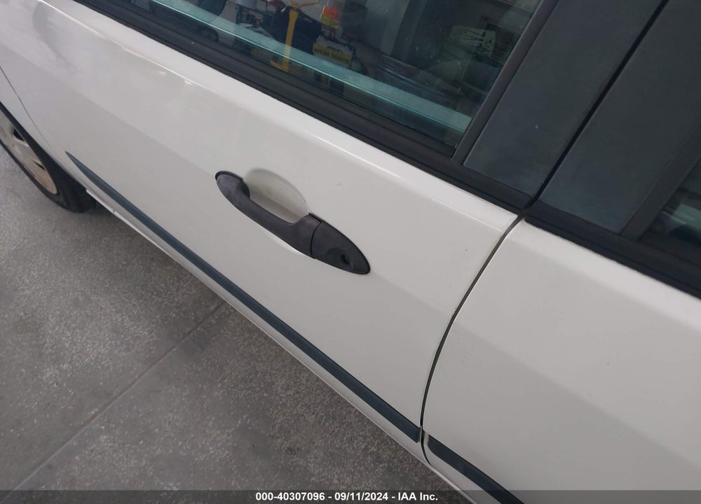 2006 FORD FOCUS ZX5 VIN: 1FAFP37NX6W184710