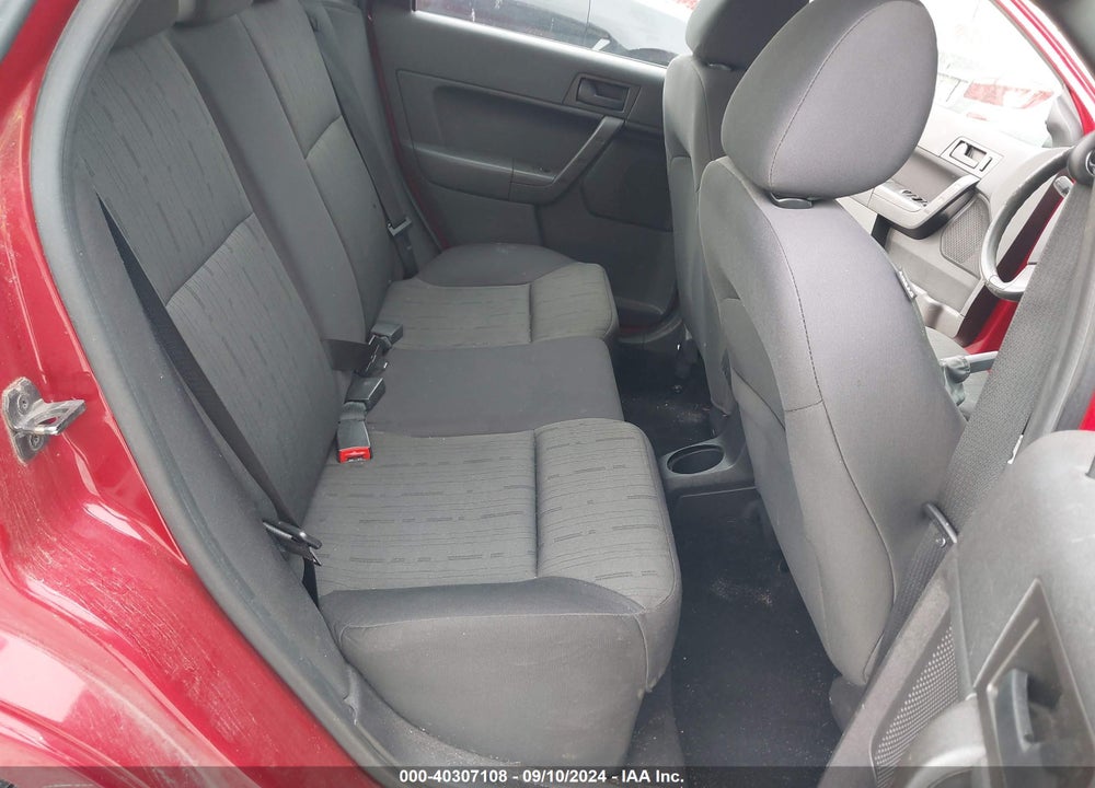 2011 FORD FOCUS VIN: 1FAHP3FN3BW198274