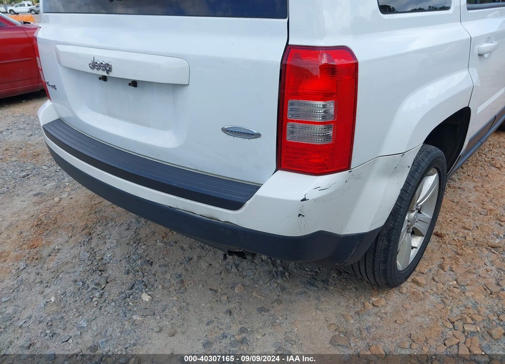 2016 JEEP PATRIOT LATITUDE VIN: 1C4NJRFB4GD630848