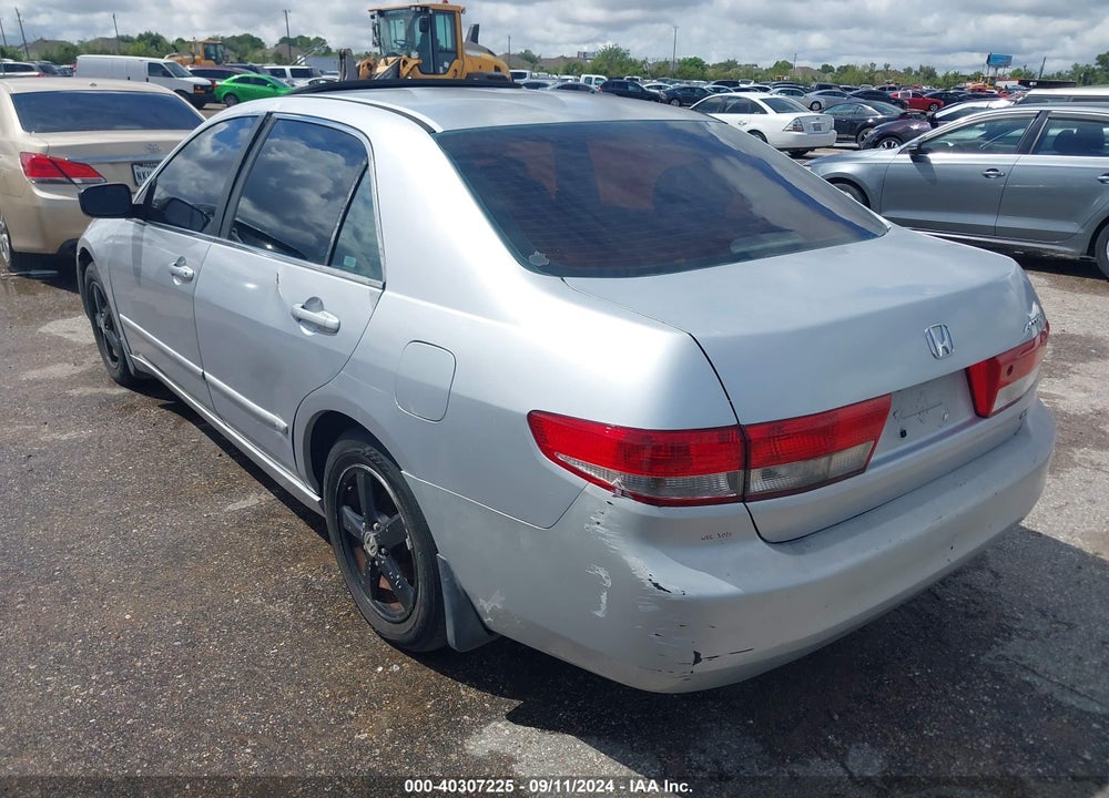 2004 HONDA ACCORD 2.4 LX VIN: 1HGCM563X4A007815