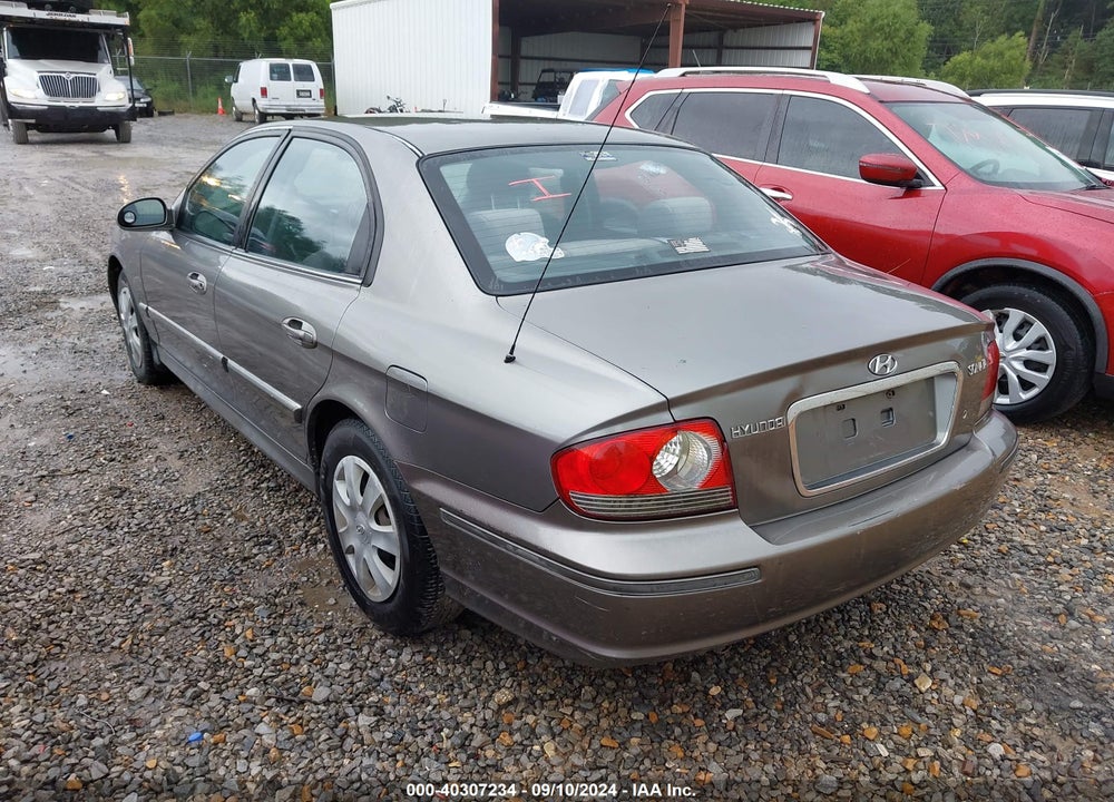 2004 HYUNDAI SONATA VIN: KMHWF25S54A078882