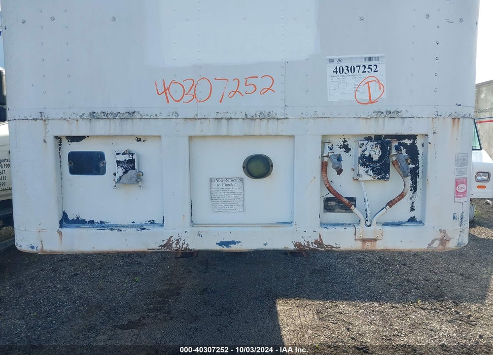 1988 FRUEHAUF --- VIN: 1H2V04521JE019403