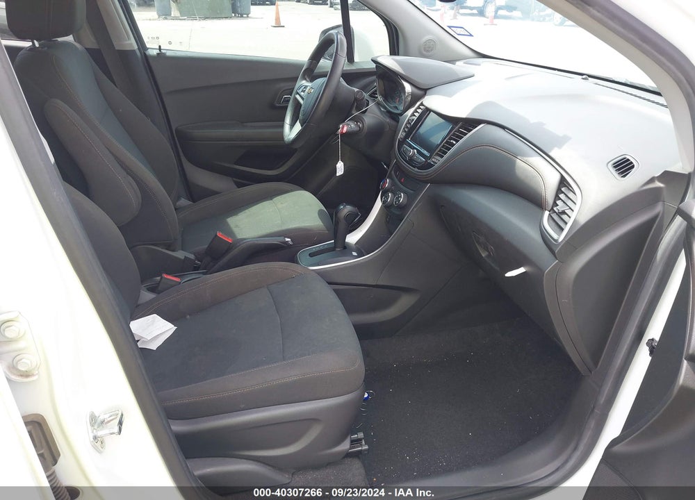 2020 CHEVROLET TRAX FWD LS VIN: KL7CJKSB6LB048273