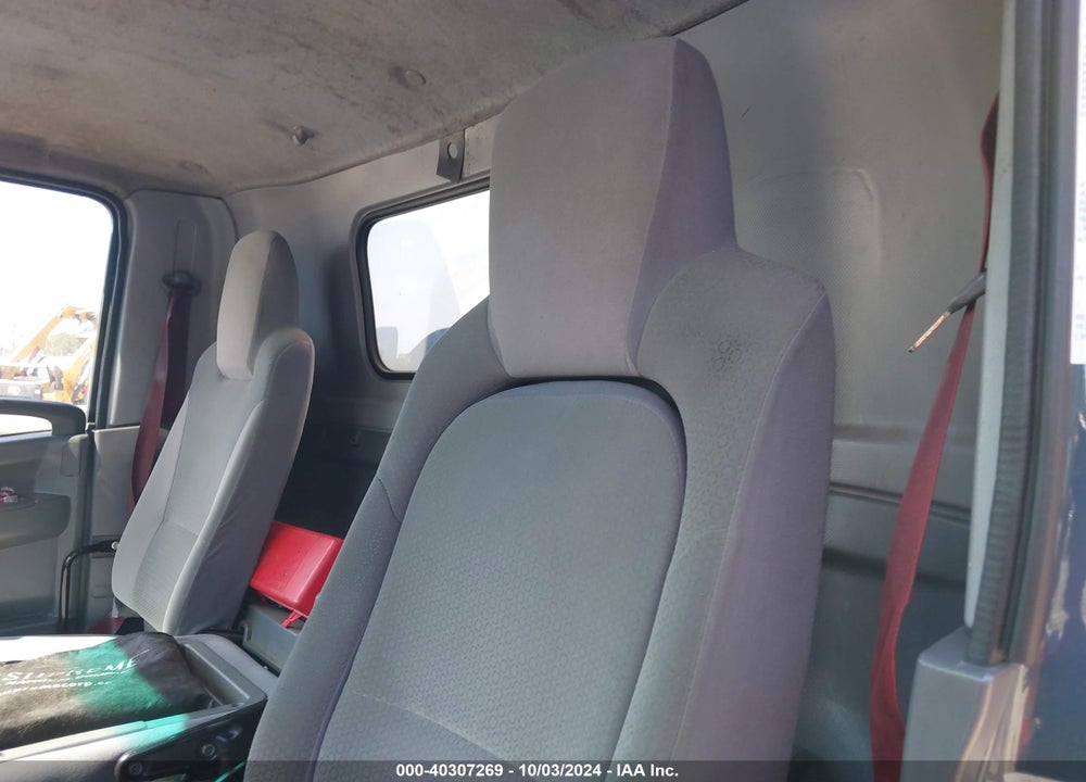 2020 ISUZU NRR VIN: JALE5W161L7303778