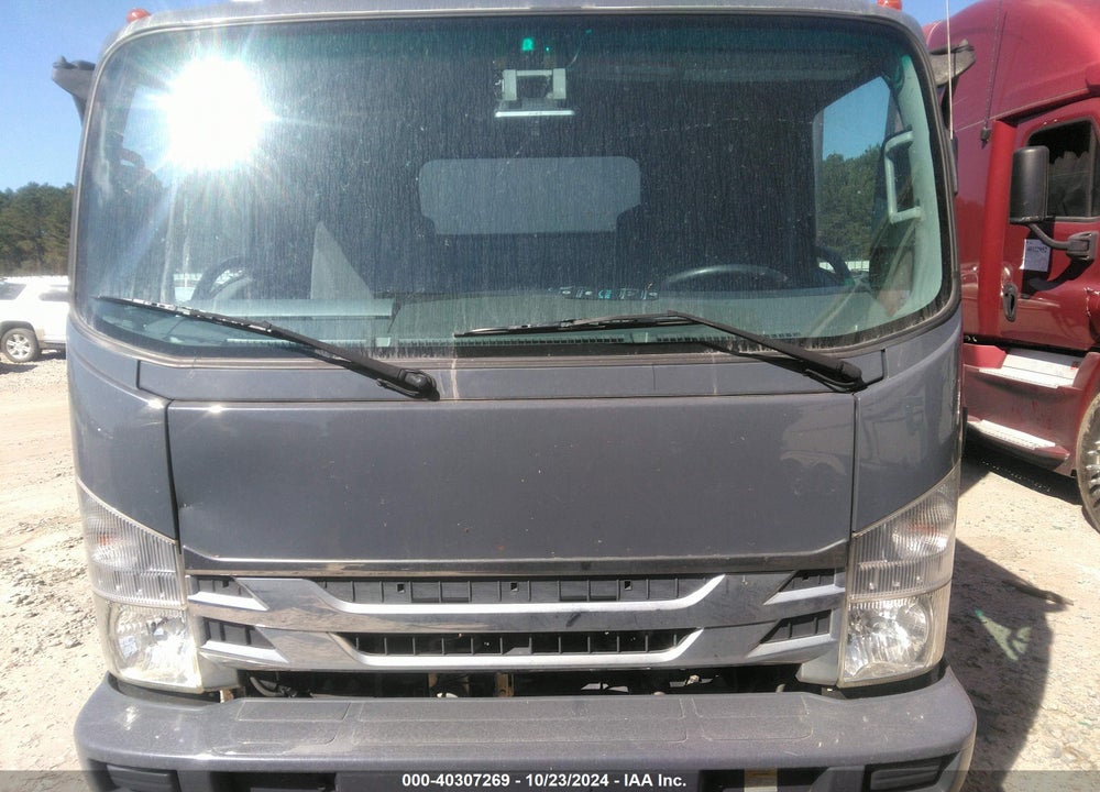 2020 ISUZU NRR VIN: JALE5W161L7303778