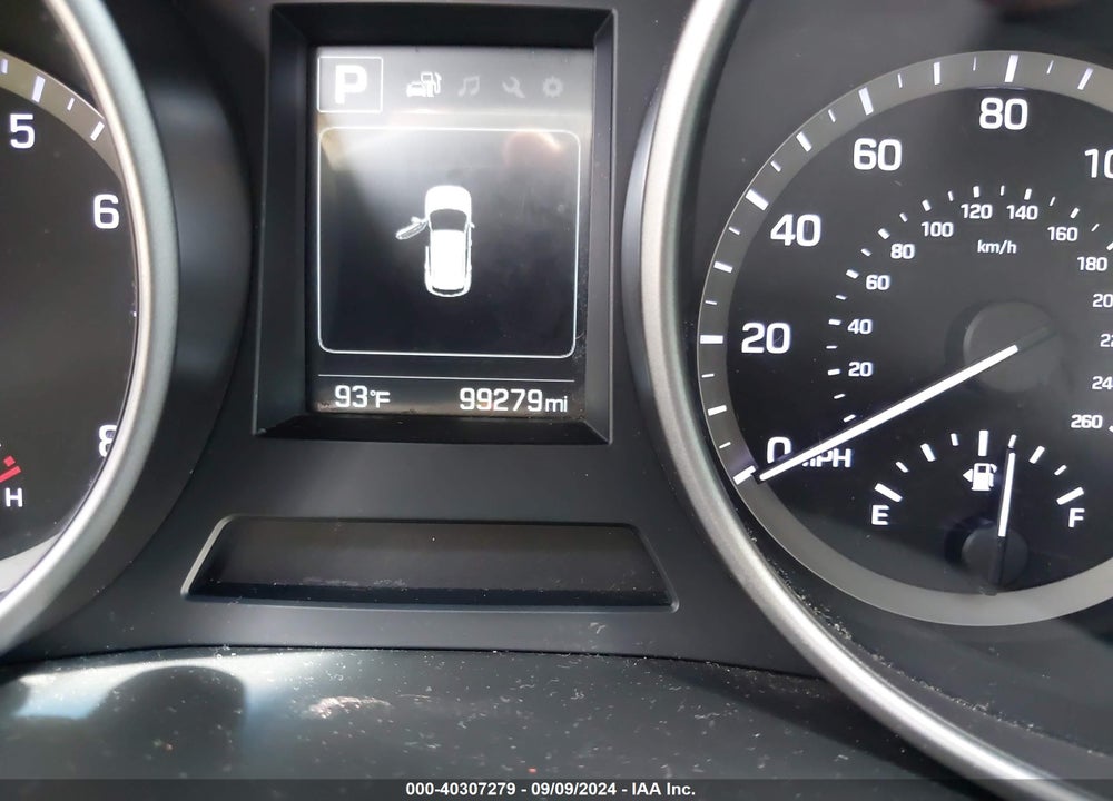 2017 HYUNDAI SANTA FE VIN: KM8SM4HFXHU223983