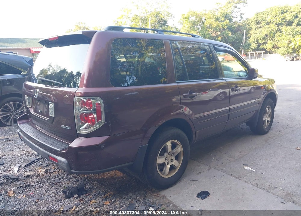 2008 HONDA PILOT EX VIN: 5FNYF184X8B056040