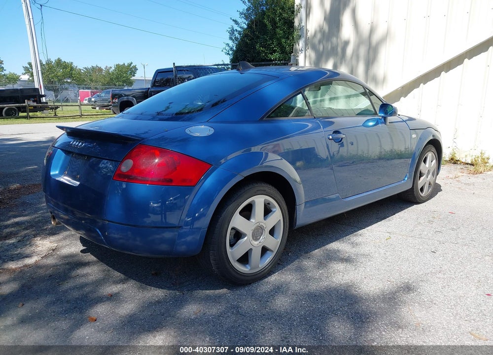 2000 AUDI TT VIN: TRUTC28NXY1000776