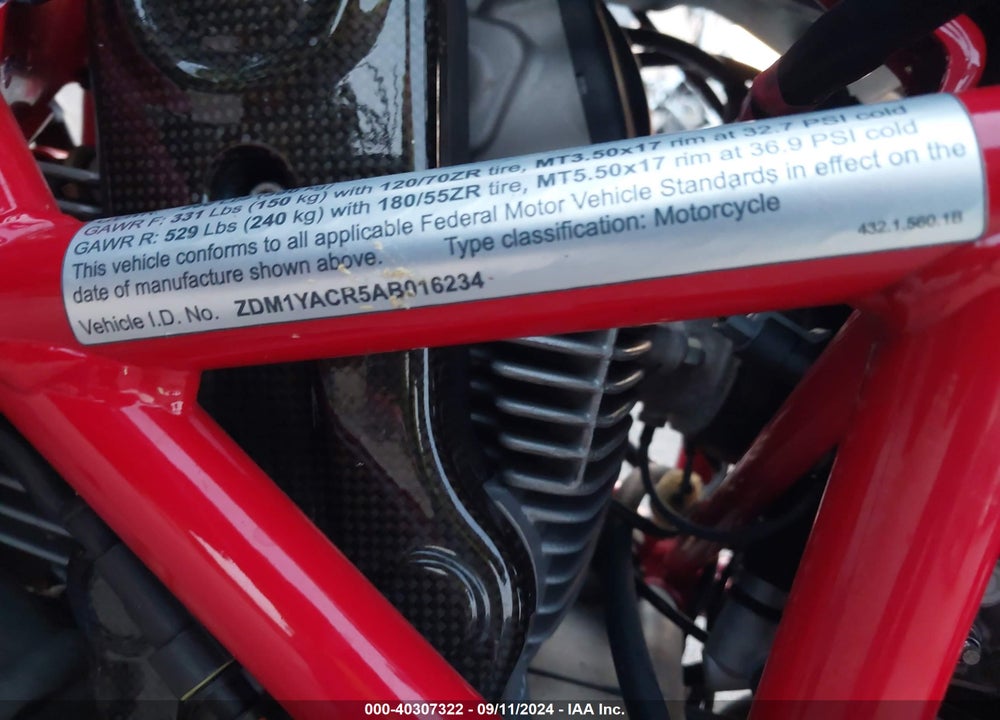 2010 DUCATI HYPERMOTARD 1100 EVO/SP VIN: ZDM1YACR5AB016234