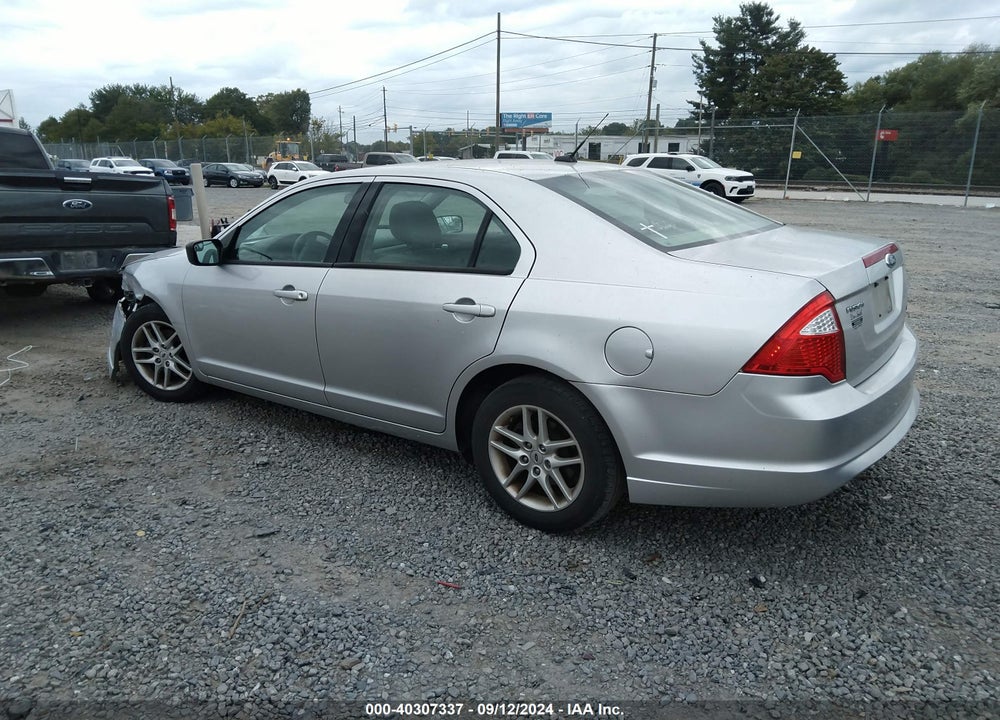 2012 FORD FUSION S VIN: 3FAHP0GA9CR119026