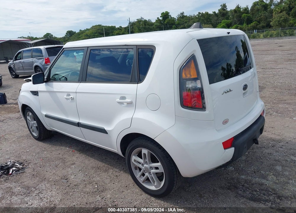 2011 KIA SOUL VIN: KNDJT2A29B7710290