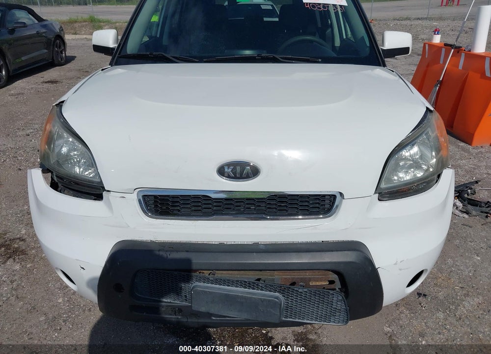 2011 KIA SOUL VIN: KNDJT2A29B7710290