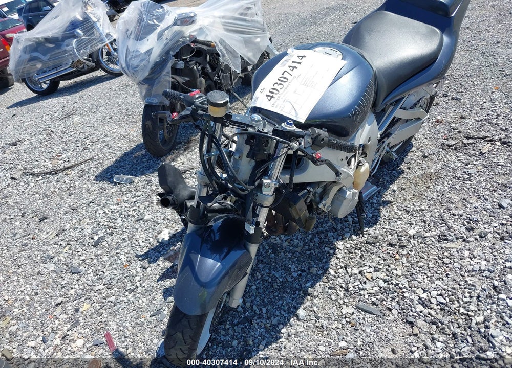 1999 YAMAHA YZFR6 L VIN: JYARJ04E7XA004881