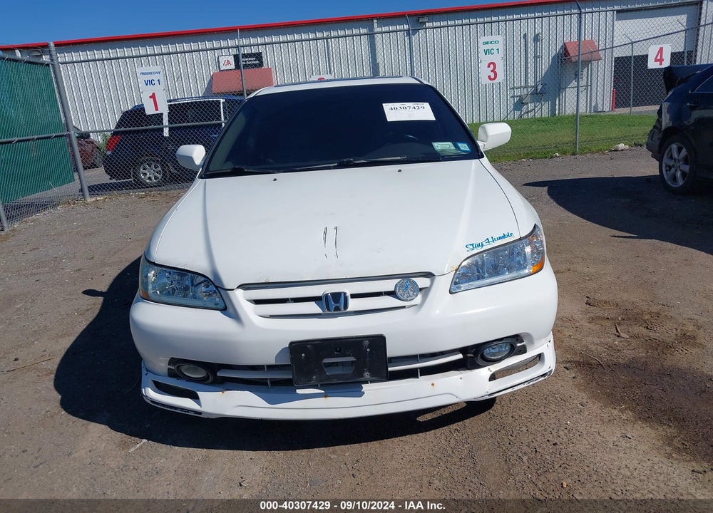 2002 HONDA ACCORD 3.0 EX VIN: 1HGCG16552A079388