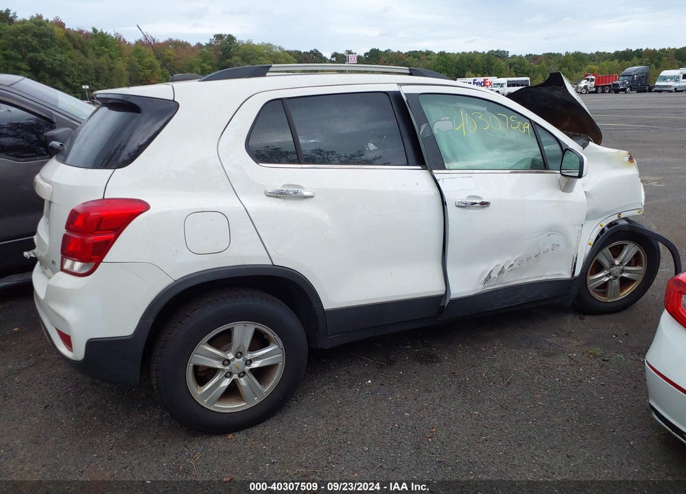 2018 CHEVROLET TRAX LT VIN: KL7CJPSB2JB689611
