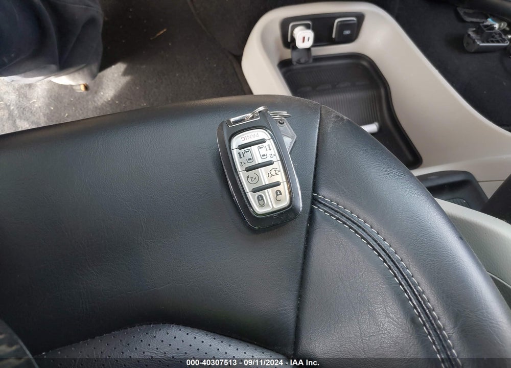 2020 CHRYSLER VOYAGER LXI VIN: 2C4RC1DG9LR182237