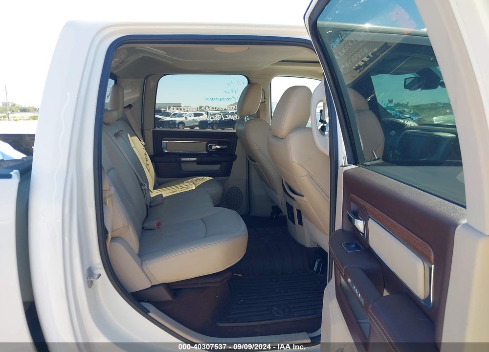 2018 RAM 3500 LAIE  4X4 8' BOX VIN: 3C63RRJL1JG268897