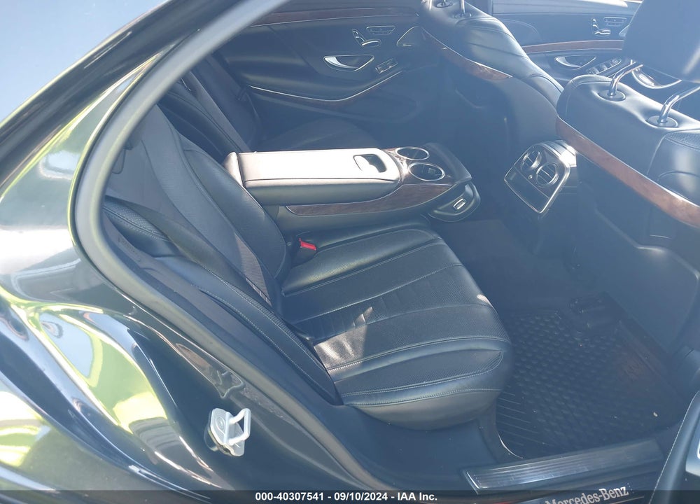 2015 MERCEDES-BENZ S 550 4MATIC VIN: WDDUG8FB5FA192870