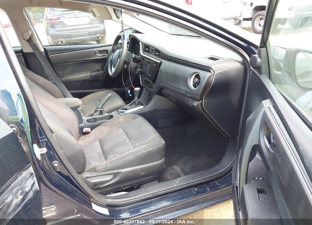 2017 TOYOTA COROLLA LE VIN: 2T1BURHE5HC935307