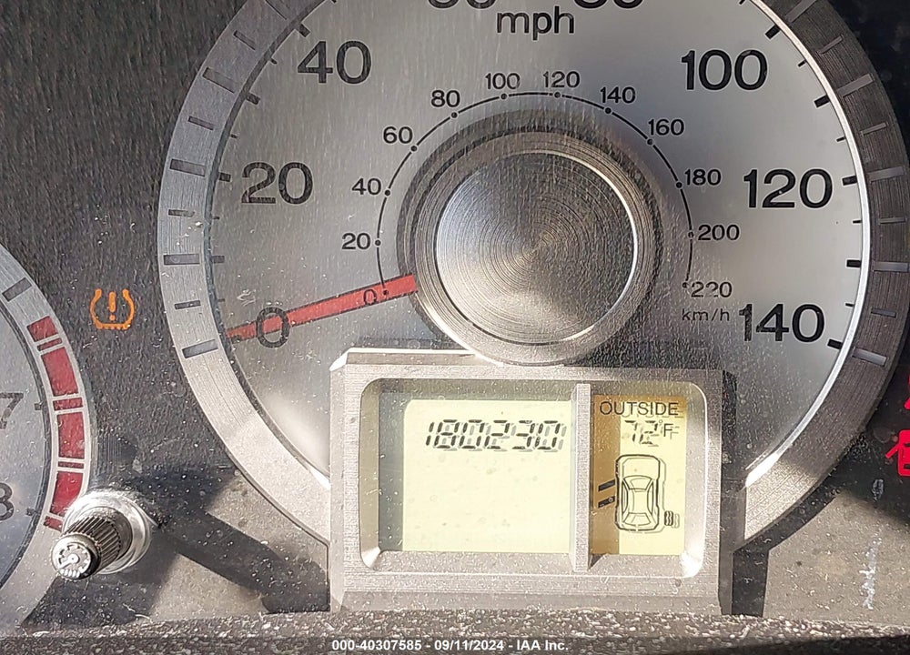 2011 HONDA PILOT EX-L VIN: 5FNYF4H55BB049384