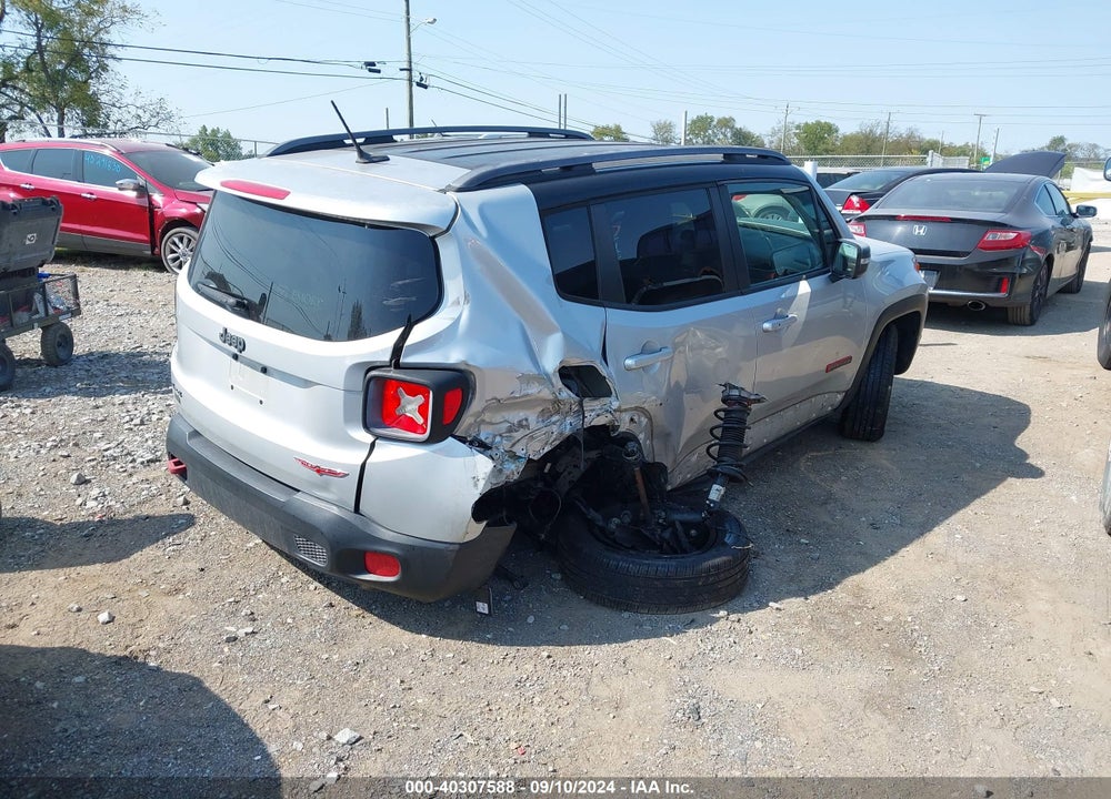 2015 JEEP RENEGADE TRAILHAWK VIN: ZACCJBCT4FPB30345