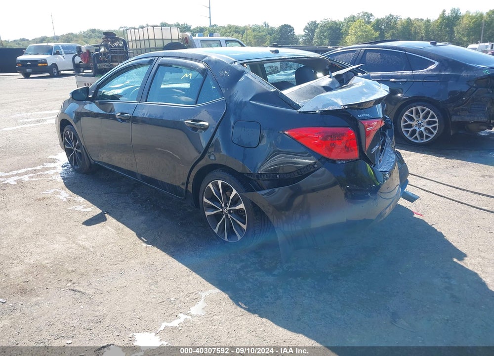 2017 TOYOTA COROLLA SE VIN: 2T1BURHE5HC769807