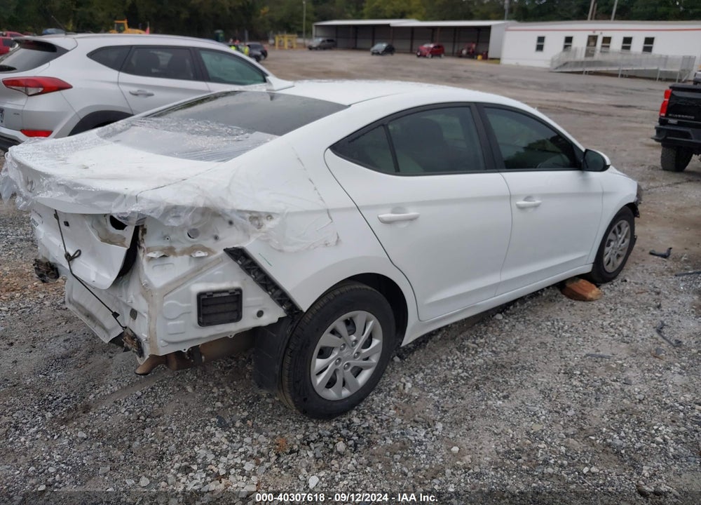 2017 HYUNDAI ELANTRA SE VIN: 5NPD74LF7HH195212