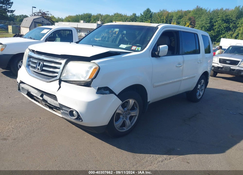 2015 HONDA PILOT EX-L VIN: 5FNYF4H51FB059268