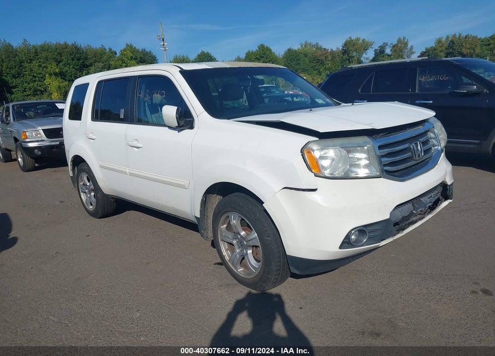 2015 HONDA PILOT EX-L VIN: 5FNYF4H51FB059268