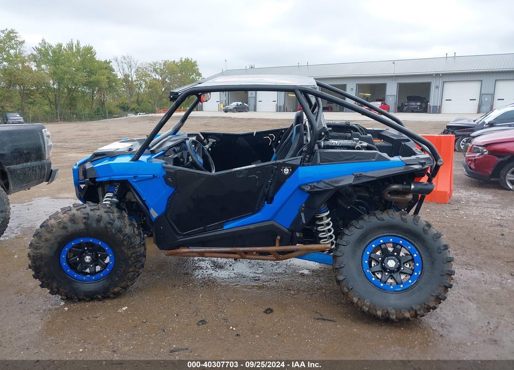 2016 POLARIS RZR XP TURBO EPS VIN: 3NSVDE929GF455273